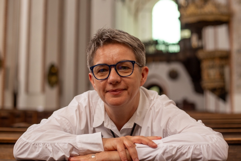 Interview: kb im Gespräch mit Alina Mądry  klassik-begeistert.de, 3. Oktober 2025