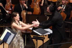 Klein beleuchtet kurz 55: Utopia mit Brahms und Mahler  Elbphilharmonie, 9. April 2025