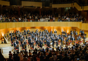 Schönberg und Mahler, Concertgebouworkest, Klaus Mäkelä, Dirigent  Essen, Philharmonie, 21. September 2024