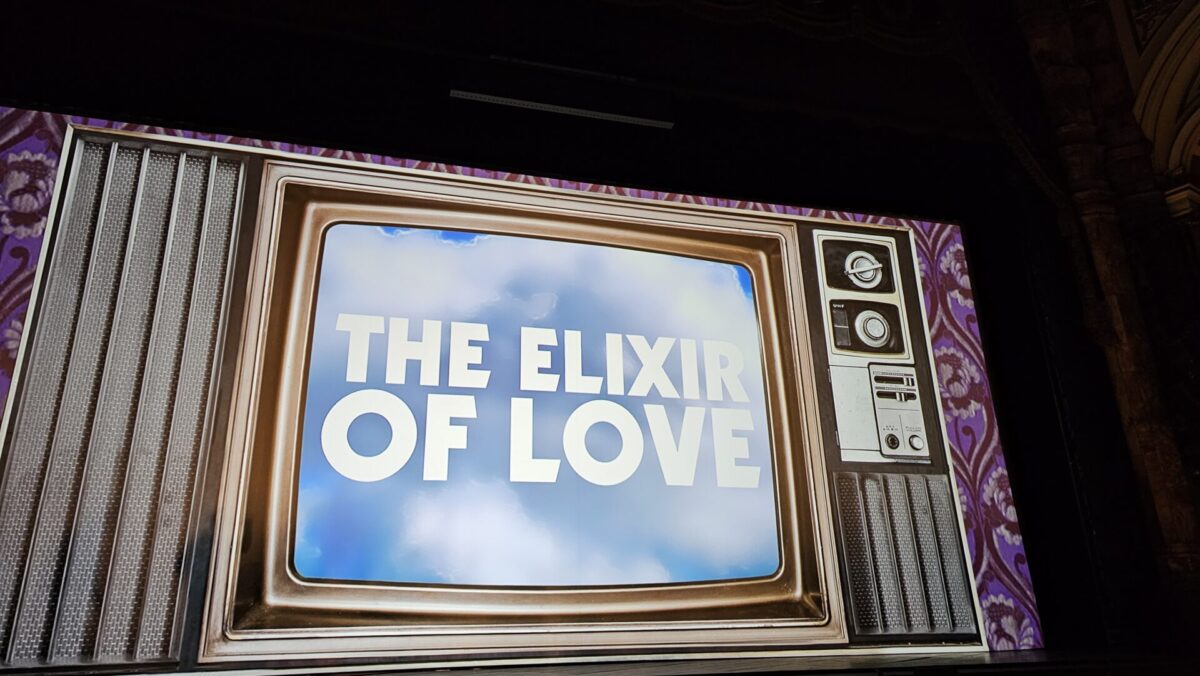 Gaetano Donizetti, The Elixir of Love  ENO im London Coliseum, 15. November 2024 Premiere