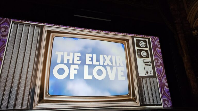 Gaetano Donizetti, The Elixir of Love  ENO im London Coliseum, 15. November 2024 Premiere