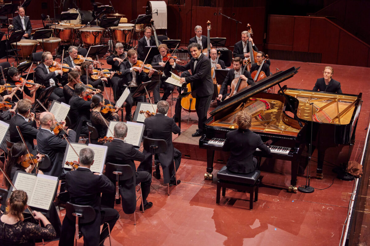 Maurice Ravel, Ma mère l’oye, Wolfgang A. Mozart, Klavierkonzert Es-Dur, Maurice Ravel, L’enfant et les sortilèges  Alte Oper Frankfurt, 26. September 2025