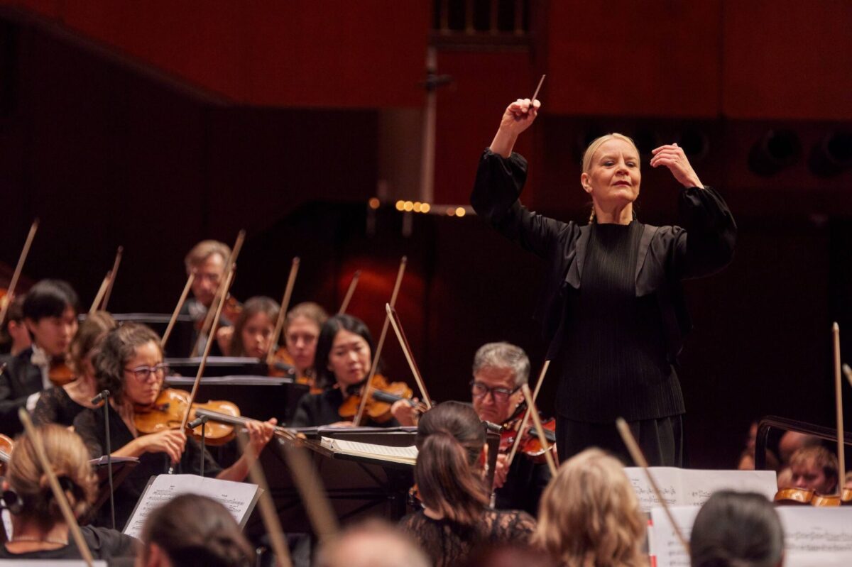 Kaija Saariaho  Hush Mahler Sinfonie Nr 1 Susanna Mälkki  Alte Oper Frankfurt, 23. Oktober 2026