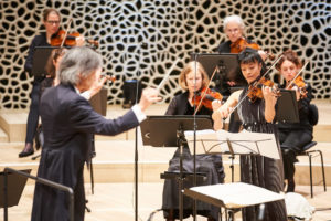 Mira Wang, Jan Vogler, Daniel Ottensamer, Kent Nagano, Philharmonisches Staatsorchester Hamburg,  Elbphilharmonie, 27. Mai 2021