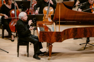 Orchestra of the Age of Enlightenment, Sir András Schiff Elbphilharmonie, 24. Mai 2022