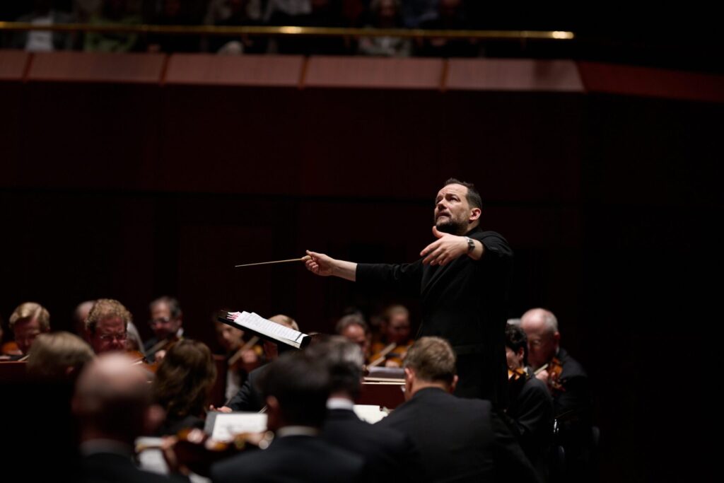 24.02.2026_Wiener Philharmoniker_c_Alte Oper Frankfurt_Tibor-Florestan Pluto (1)