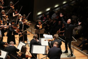 Utopia Orchestra Teodor Currentzis, musikalische Leitung  Philharmonie Berlin, 23. Oktober 2024