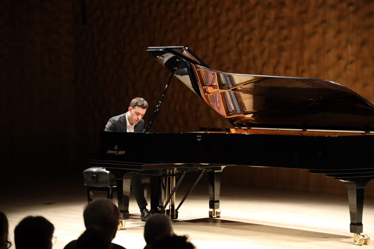 Stefan Bonev, Klavier  Elbphilharmonie Hamburg, 29. März 2026