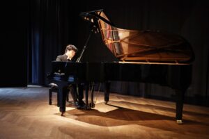 Kawai-Konzertserie 2025: Hao Rao, Klavier  Alfred Schnittke Akademie Hamburg, 18. Juli 2025