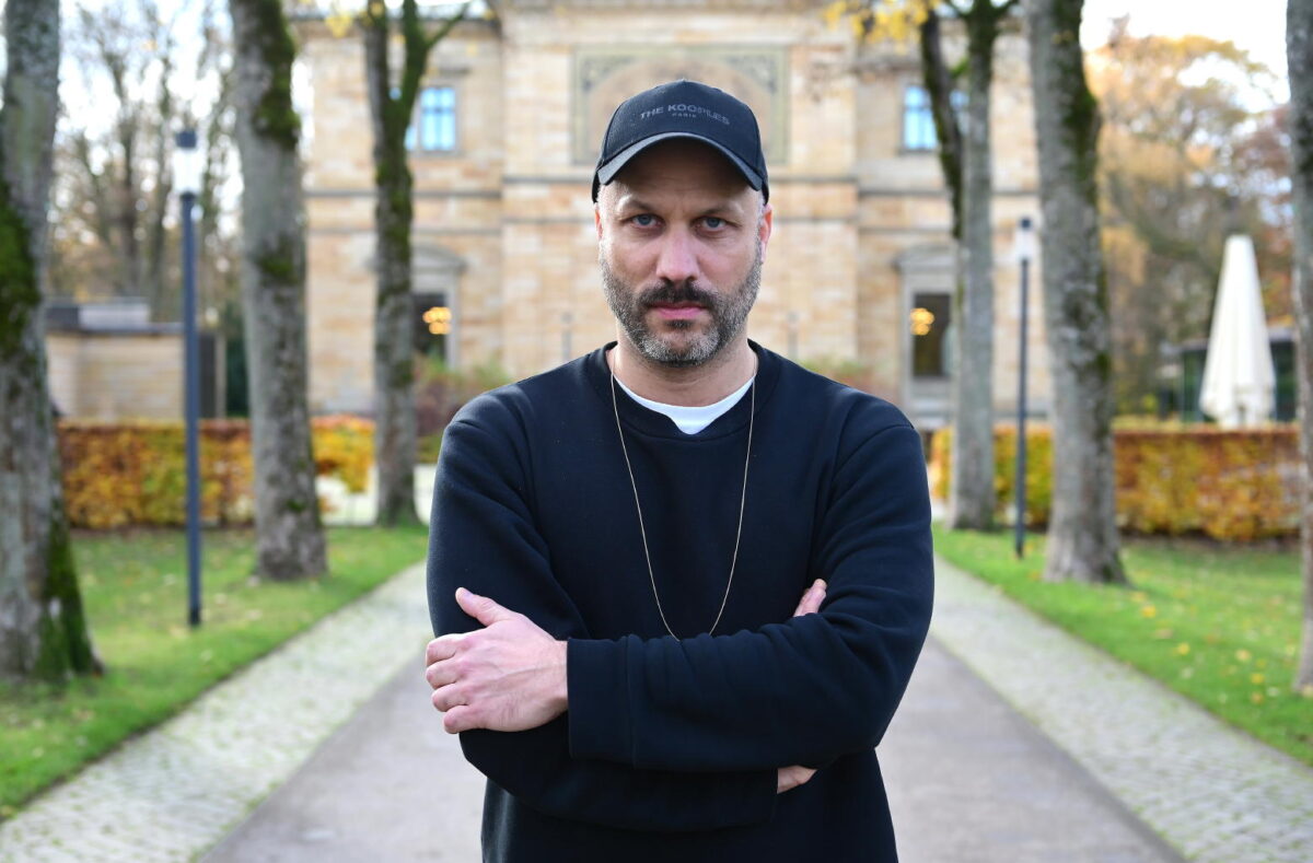 Interview: kb im Gespräch mit Tobias Kratzer, Teil I  Hamburgische Staatsoper, 2. Juli 2025