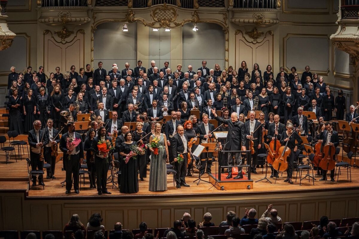 Ludwig van Beethoven, Missa Solemnis, Symphonischer Chor Hamburg, Flensburger Bach-Chor, Sønderjyllands Symfoniorkester  Laeiszhalle Hamburg, 18. November 2022
