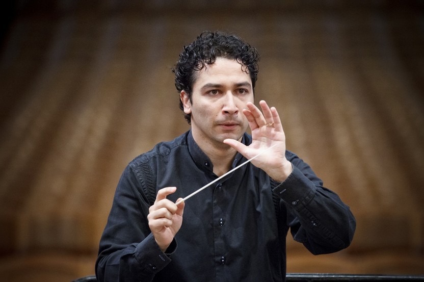 NDR Elbphilharmonie Orchester, Andrés Orozco-Estrada, Dirigent  Elbphilharmonie Hamburg, 25. September 2022