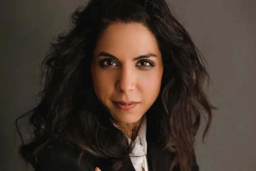 Hayoung Choi Violoncello, Bar Avni Dirigat, Die Bremer Philharmoniker  Das Bremer Konzerthaus Die Glocke, 16. März 2026