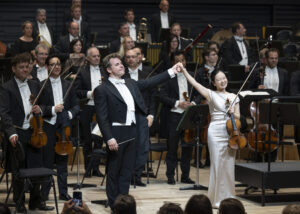 Jakub Hrůša, Dirigent /Bomsori Kim, Violine  Isarphilharmonie München, 19. Mai 2025