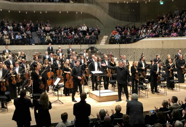 NDR Elbphilharmonie Orchester/Joshua Bell und Alan Gilbert  Elbphilharmonie, 3. November 2023