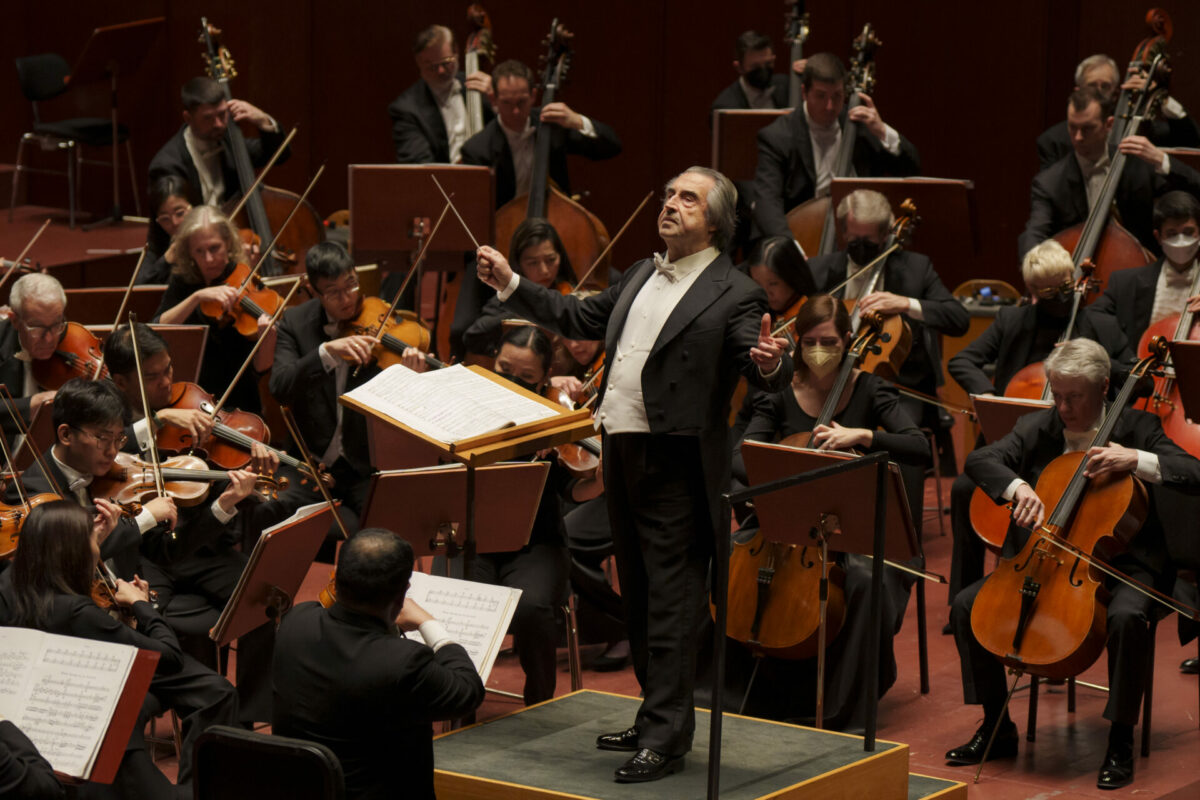 Farewell Chicago Symphony Orchestra, Riccardo Muti, Dirigent  Frankfurt, Alte Oper, 18. Januar 2024