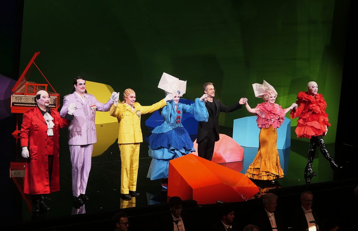 Wolfgang Amadeus Mozart, Così fan tutte  Hamburgische Staatsoper, 30. Oktober 2025