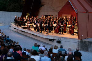 Isata Kanneh-Mason, Klavier, European Union Youth Orchestra (EUYO)  Iván Fischer, Dirigent  Wolkenturm, Grafenegg, 3. August 2024 