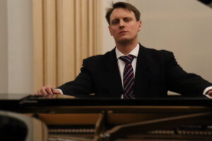 CD/Schallplatten-Besprechung: Emanuel Melchior plays Bach, Agrell, Webern  klassik-begeistert.de, 6. Oktober 2025