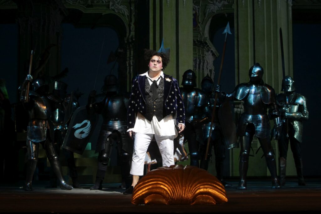 Eric Laporte (Fridolin XXIV) Le Roi Carotte de Jacques Offenbach Staatsoper Hannover 2018 Jîrg Landsberg