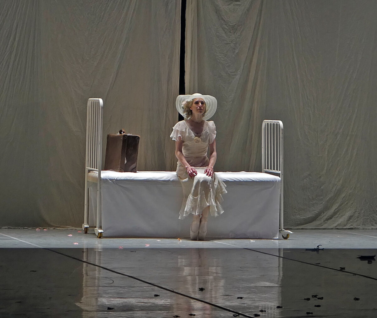 Endstation Sehnsucht, Ballett von John Neumeier nach Tennessee Williams, Gastspiel des Tschechischen Nationalballett 