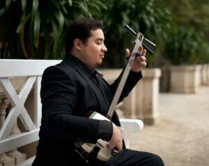 Interview mit Gustavo Eda von Dres. Regina und Andreas Ströbl   klassik-begeistert.de, 3. Februar 2024