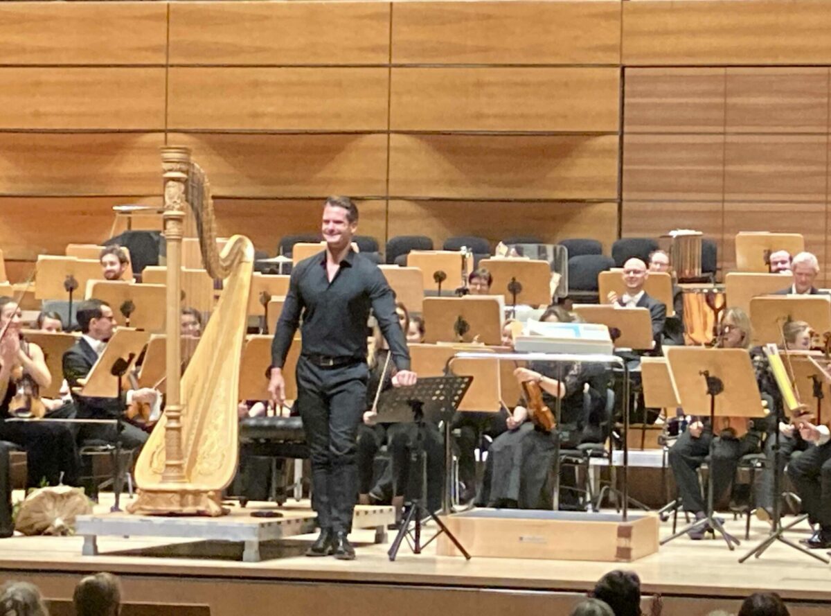 5. Symphoniekonzert in der Musik- und Kongresshalle Lübeck,  7. Februar 2022 