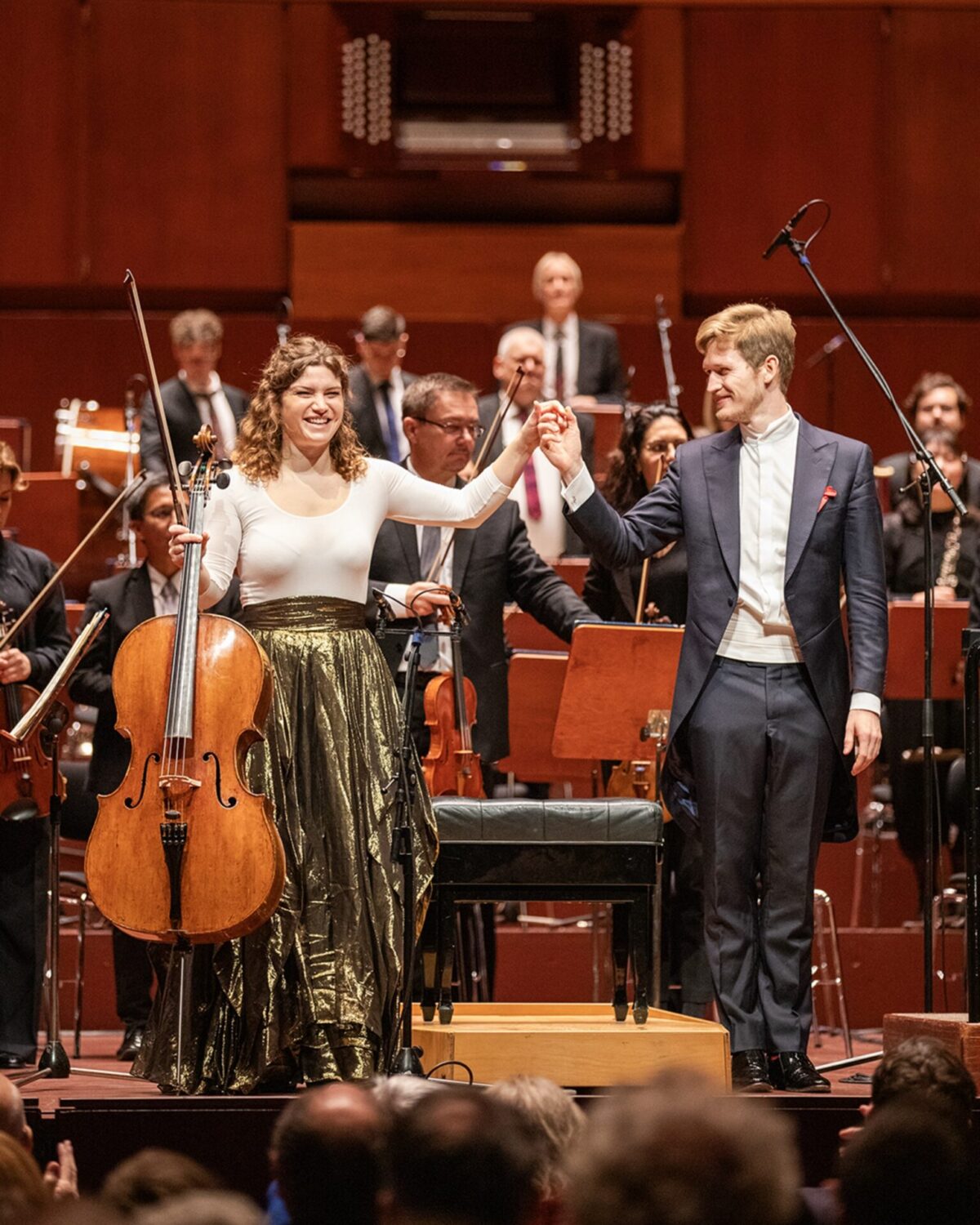 Frankfurter Opern- und Museumsorchester Thomas Guggeis, Julia Hagen Violoncello  Alte Oper Frankfurt, 20. Oktober 2025
