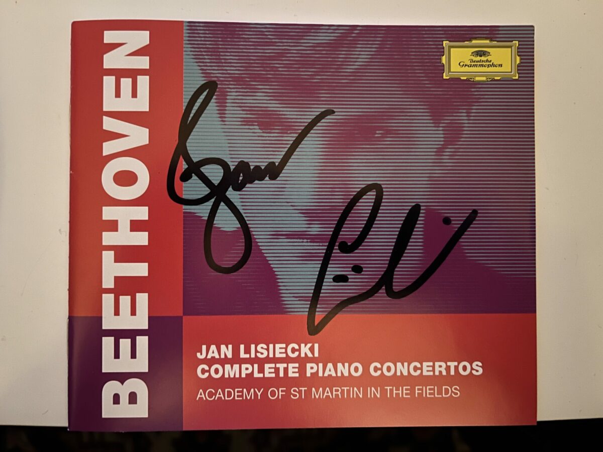 CD-Rezension: Jan Lisiecki Complete Piano Concertos  klassik-begeistert.de, 3. März 2024