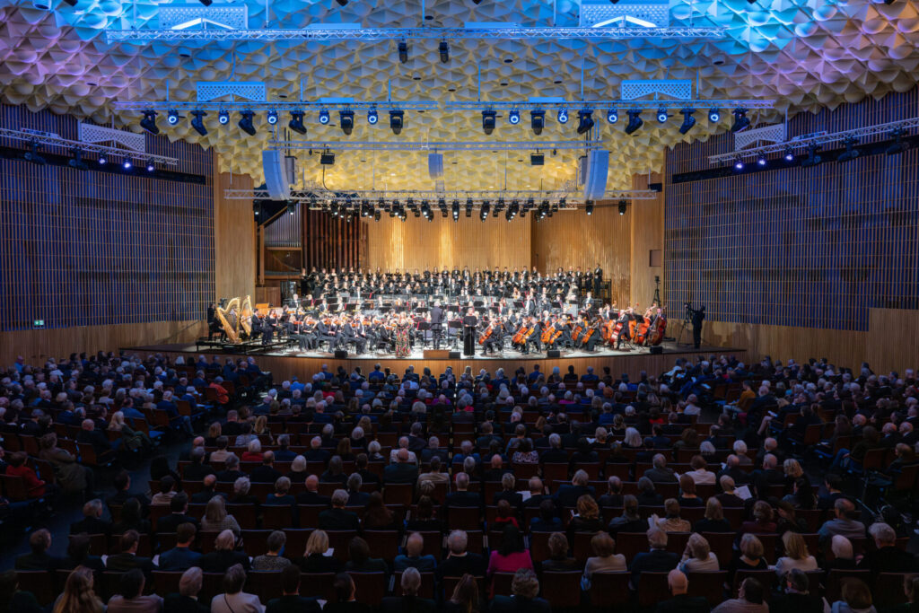 Konzert-Eroeffnung-Beethovenhalle-Bild2