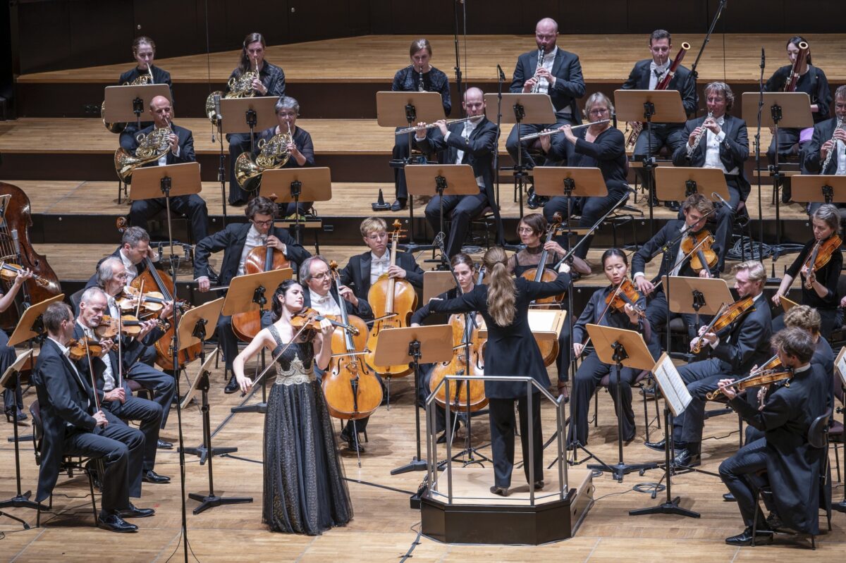 Musikfest Bremen: Spätromantische Geniestreiche, María Dueñas  Violine  Bremer Konzerthaus Die Glocke, 31. August 2026