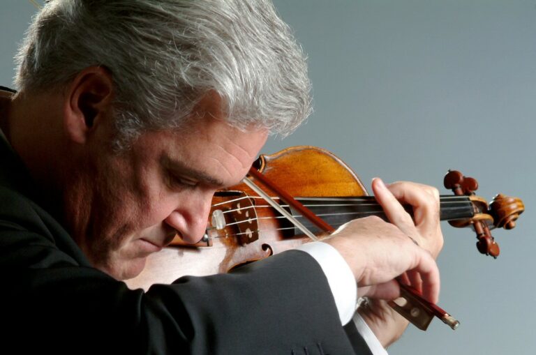 English Chamber Orchestra / Pinchas Zukerman  Elbphilharmonie, 5. April 2024