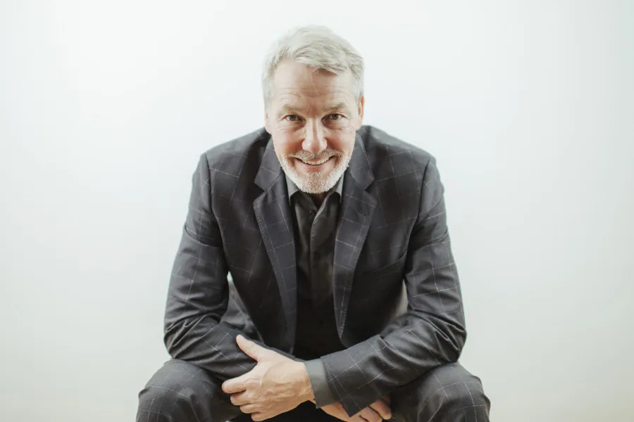 Raimund-Nolte_Verena-Schick_04__FocusFillWyItMC4wMSIsIi0wLjI3Iiw5MDAsNjAwXQ