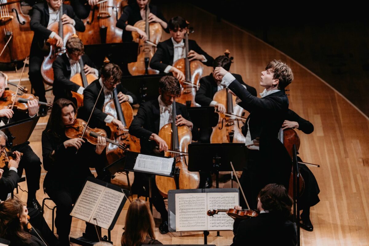 Klaus Mäkelä, Dirigent, Koninglijk Concertgebouworkest  Elbphilharmonie, Hamburg, 11. Februar 2026