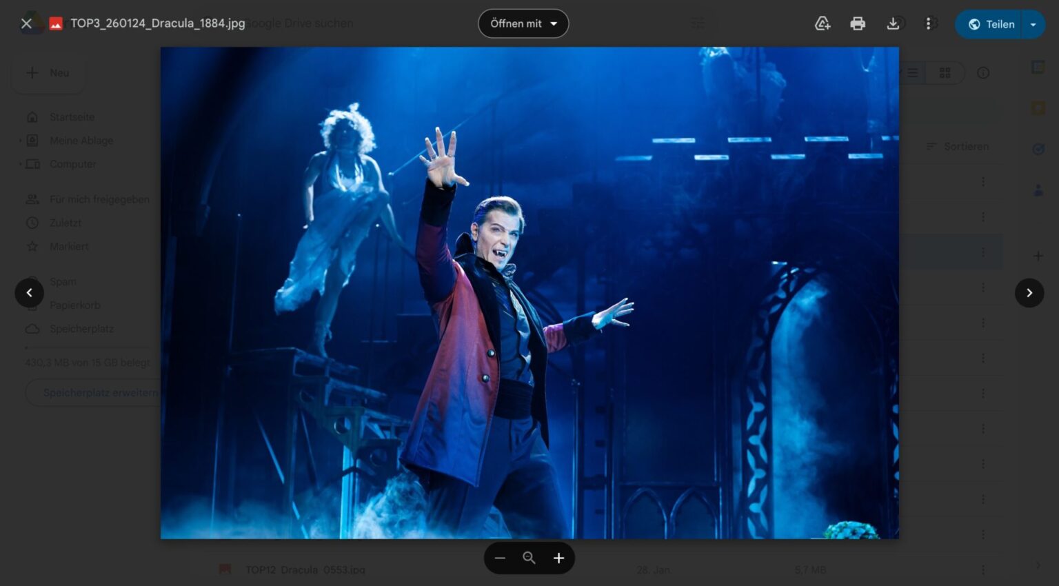 Dracula – Das Musical,  Musik von Frank Wildhorn  BlueMax Theater Berlin, 3. Mai 2026