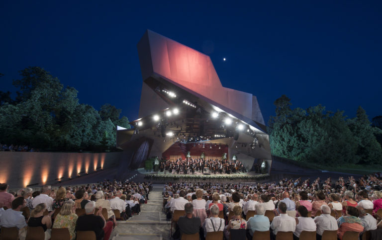 Sonya Yoncheva, Ludovic Tézier, Emanuel Tjeknavorian, Tonkünstler-Orchester Niederösterreich, Yutaka Sado, Sommernachtsgala 2019,  Grafenegg Wolkenturm, 13. Juni 2019