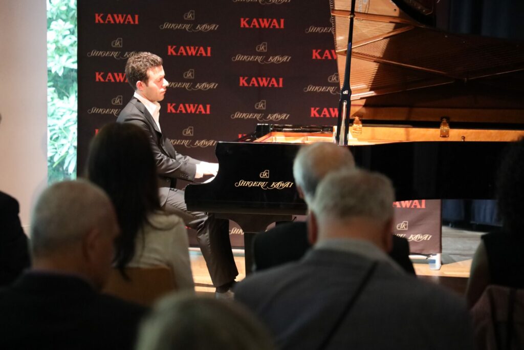 Stefan Bonev – Shigeru Kawai