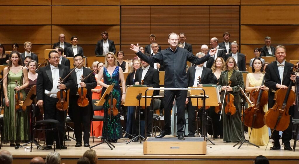 Stefan Vladar und Orchester Photo Andreas Ströbl 2