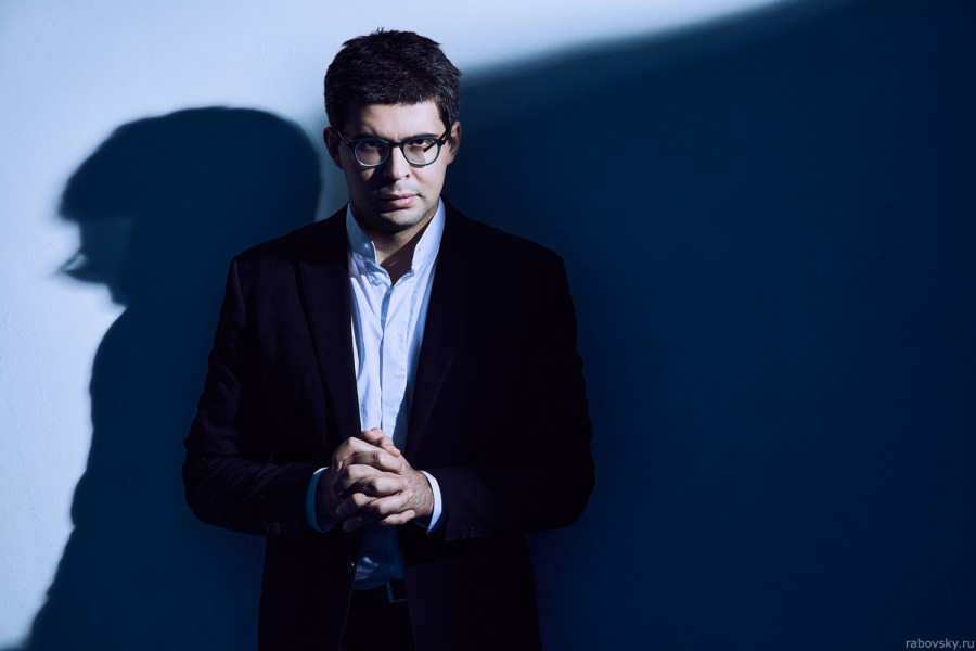 Valentin Uryupin Dirigent, Die Bremer Philharmoniker   Bremer Konzerthaus Die Glocke, 11. Mai 2025