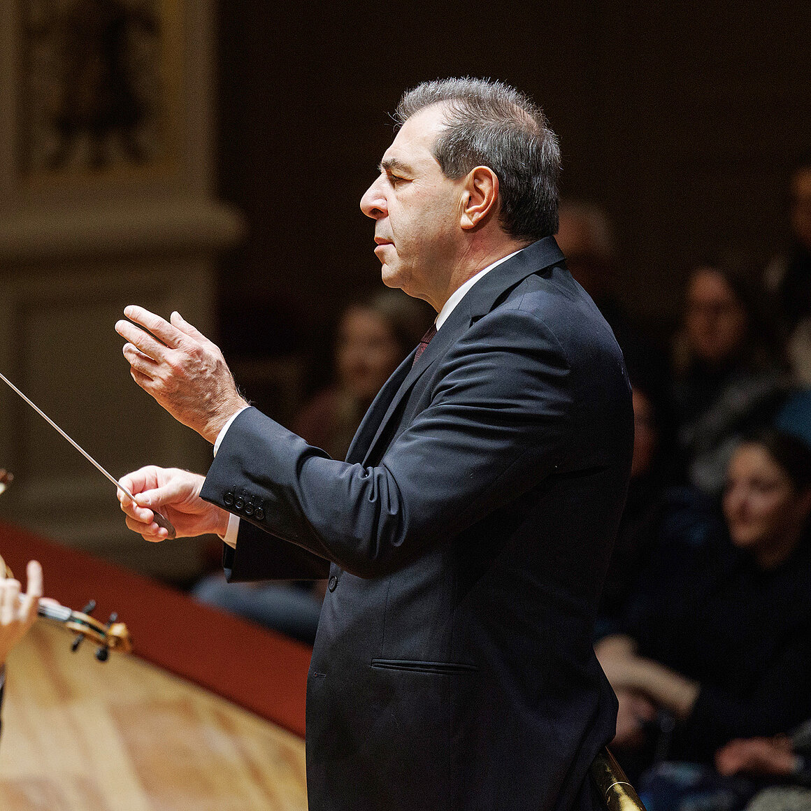 6. Sinfoniekonzert Sächsische Staatskapelle Dresden Daniele Gatti  Semperoper, 14. Februar 2026