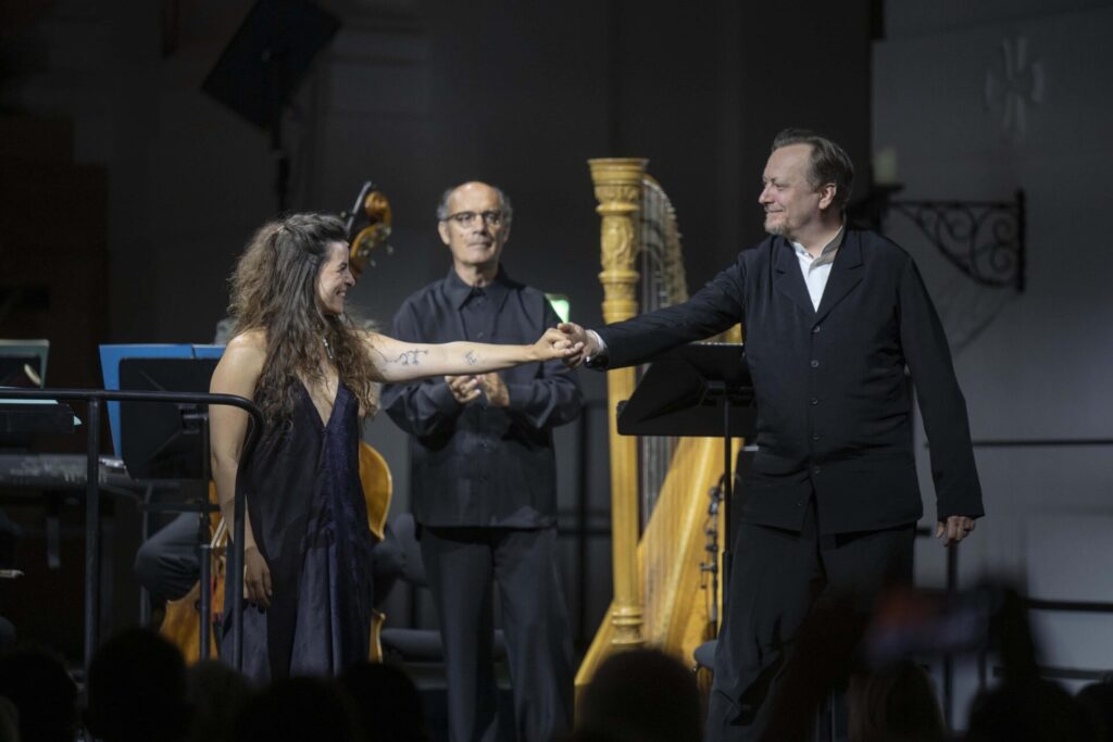 13.07.2026: Salzburger Festspiele- Oper „Passion“ in der KollegienkirchenSchnee von gestern, Schnee von morgen