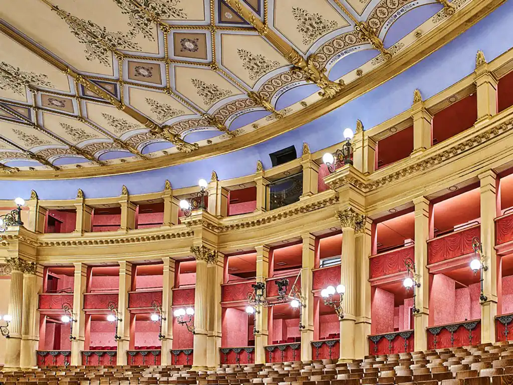 festspielhaus-saal-EnricoNawrath