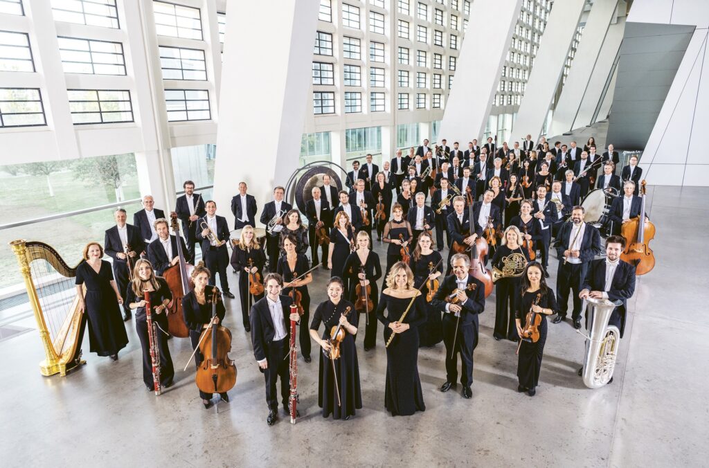 hr-sinfonieorchester-2023-102~_lastModified–1460993243 (3) (1)
