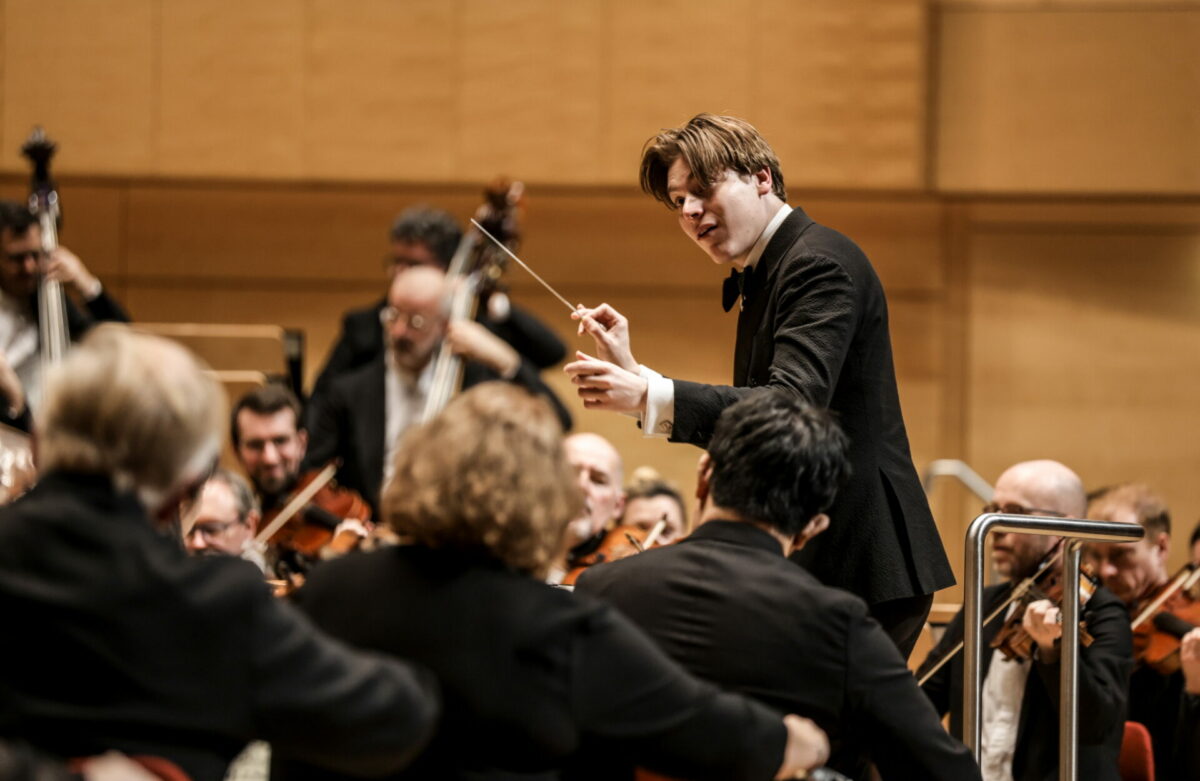 Mark Andre und Gustav Mahler, Orchestre de Paris, Klaus Mäkelä, CPE Bach-Chor  Elbphilharmonie, 19. März 2023