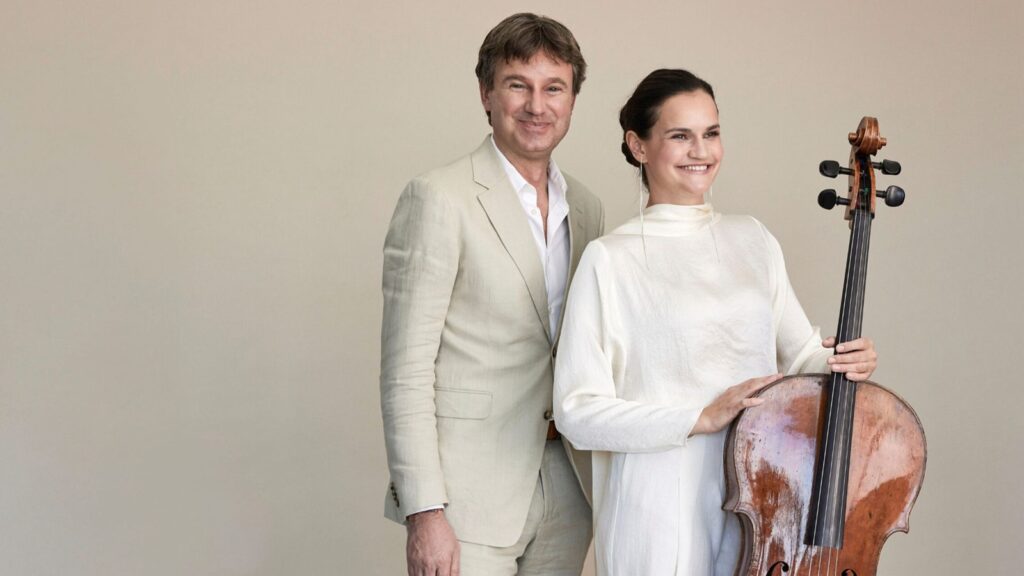 -julian-riehm-raphaela-gromes-100~_v-1600x900_c-1770635668466