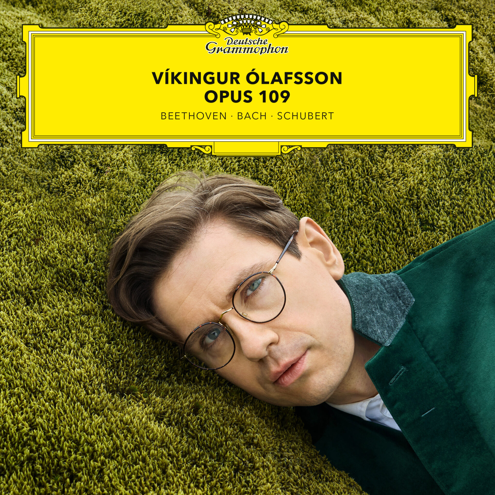 CD-Besprechung: Víkingur Ólafsson „Opus 109 – Beethoven · Bach · Schubert“  klassik-begeistert.de, 7. Dezember 2025