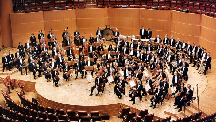 WDR Sinfonieorchester Köln, Cristian Măcelaru, Dirigent,  Denis Kozhukhin, Klavier  Kölner Philharmonie, 4. Februar 2022